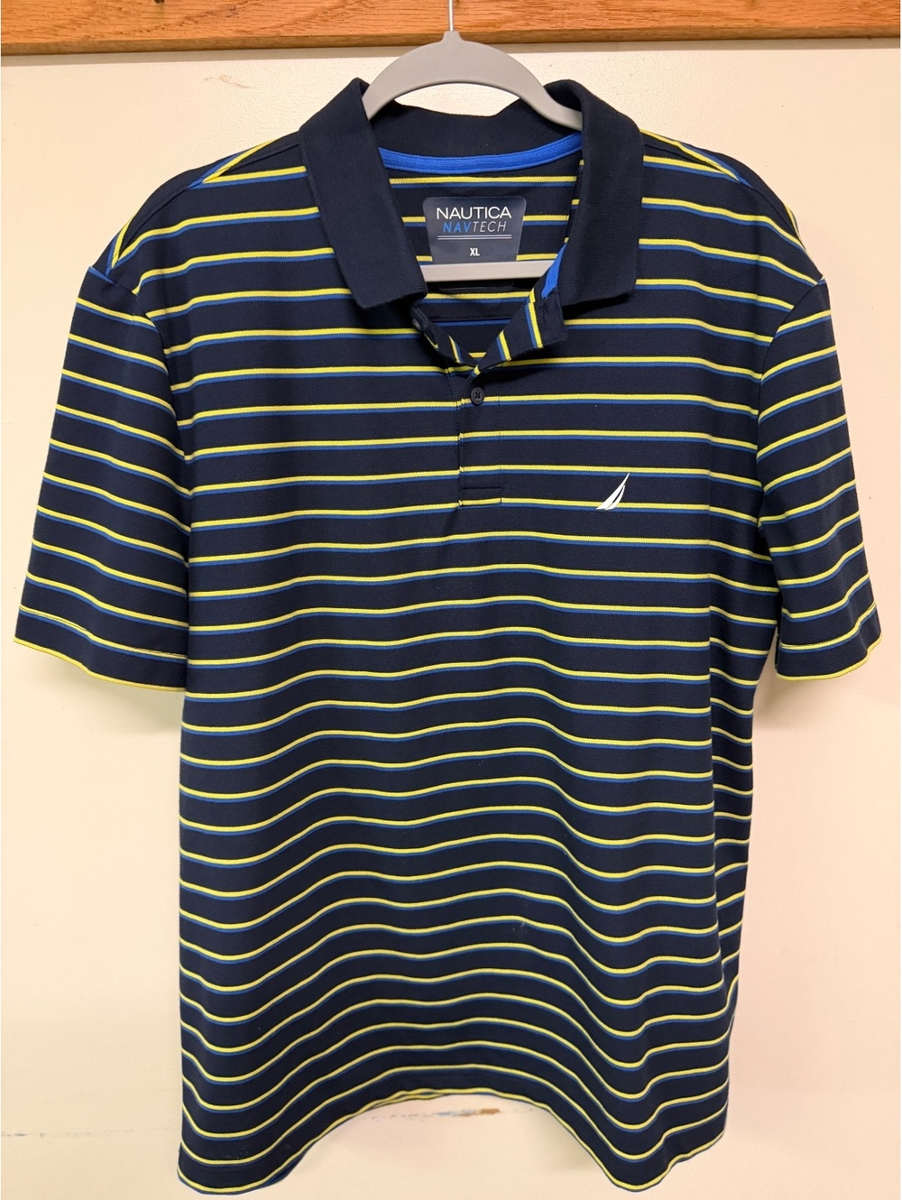 Nautica Navtech Men's XL Polo Shirt Navy Blue Yellow Striped